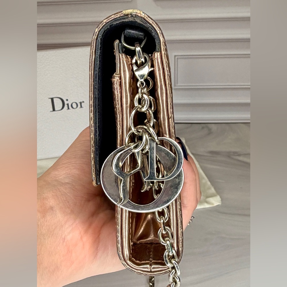 Christian Dior | Lady Dior Rose Gold Micro-Cannage | Full Inclusion - Picture 5 of 9